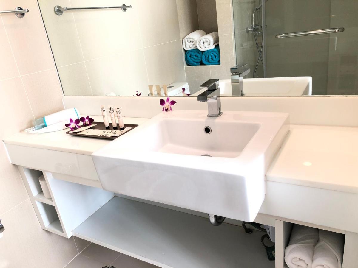 Pangsapuri Aristo Surin J16 Phuket