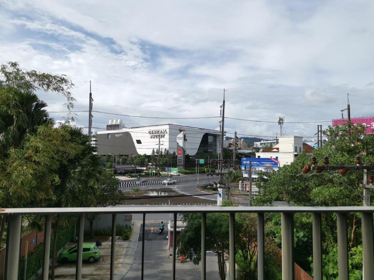 4 Floor - Centrio Condominium Near Shopping Malls And Andamanda Water Park *