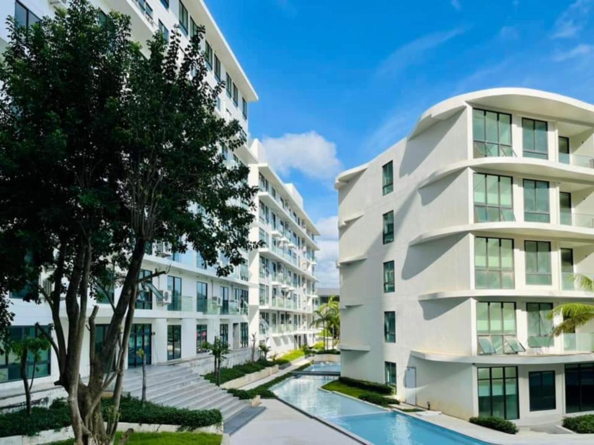 Wyndham La Phuket Rawai