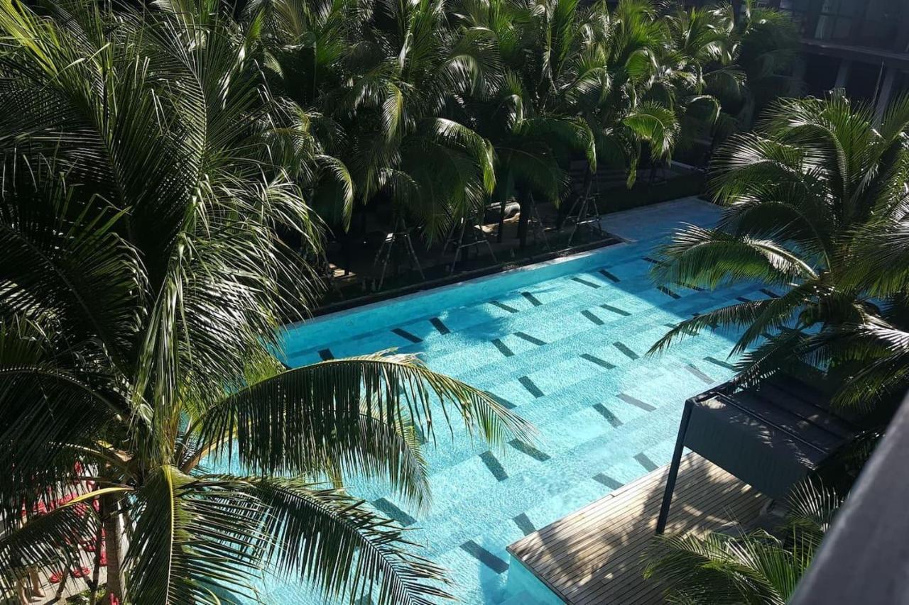 Apartment Luxury King Bed With Pool View And Sauna *