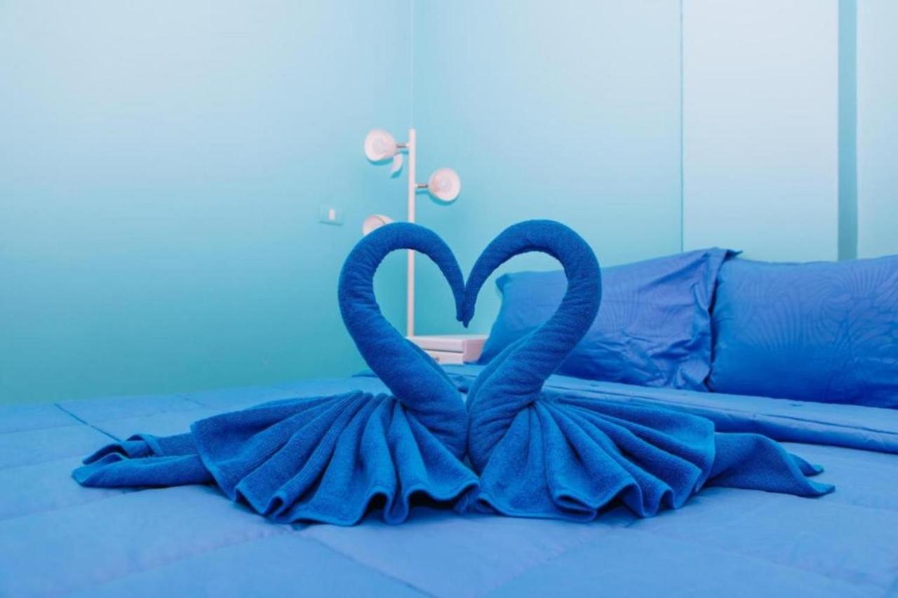 Hotel Blue