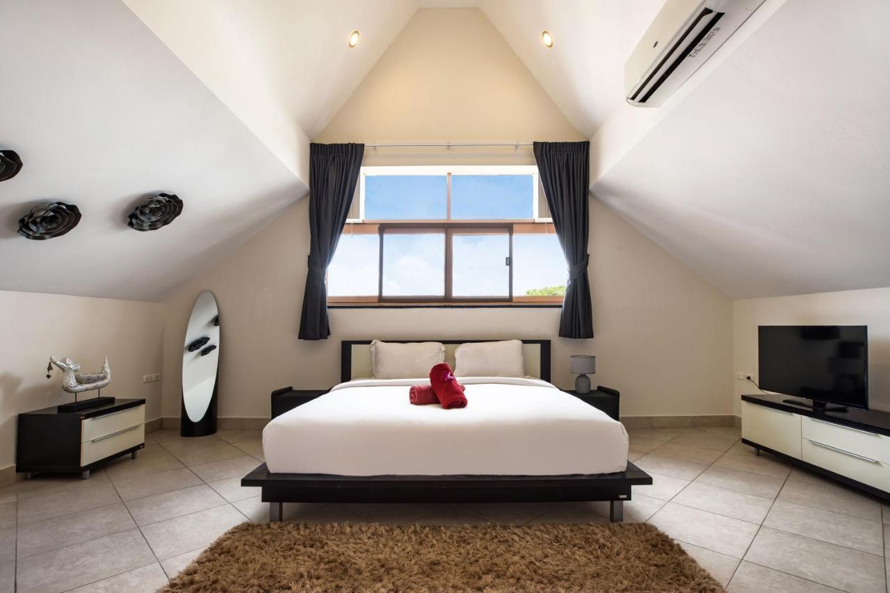 Villa Beautiful 5br Felicity, Pool & Garden, Near Naiharn Rawai