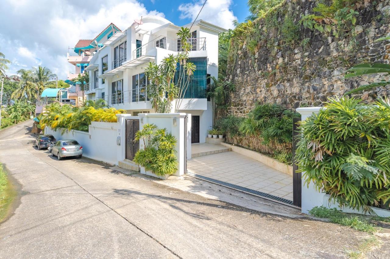 Villa White *