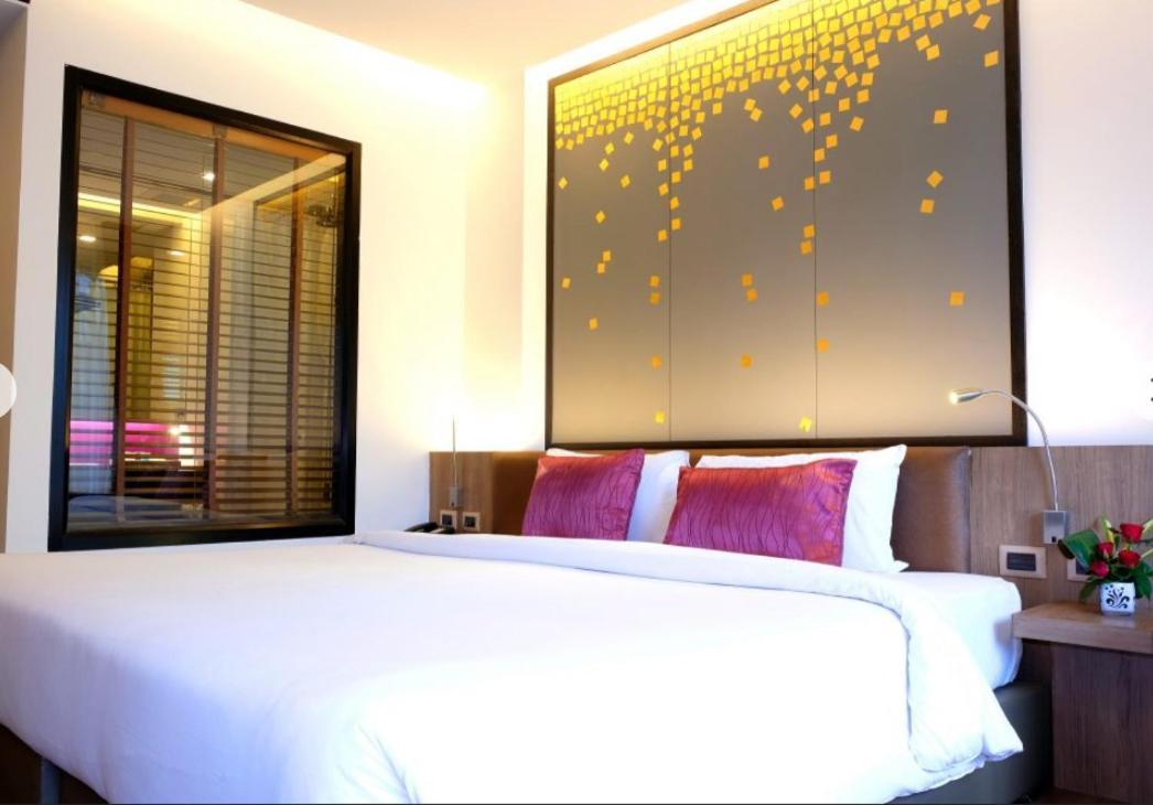 Hotel The Heights Condotel 500 Meters To