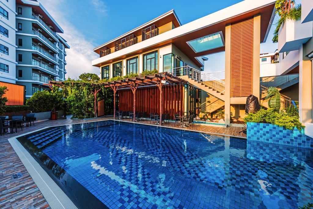 Aparthotel Chalong Miracle Lakeview
