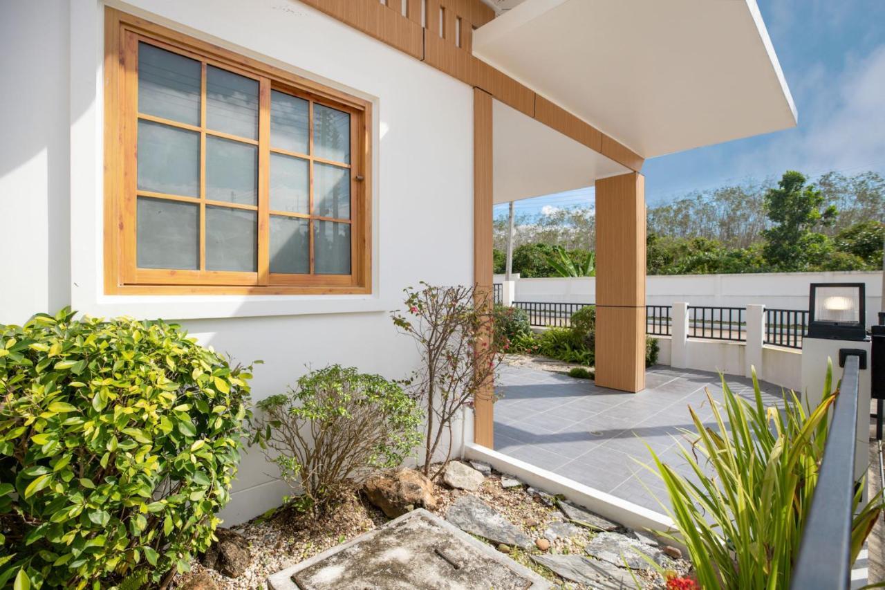 Villa Sunrise Garden A180