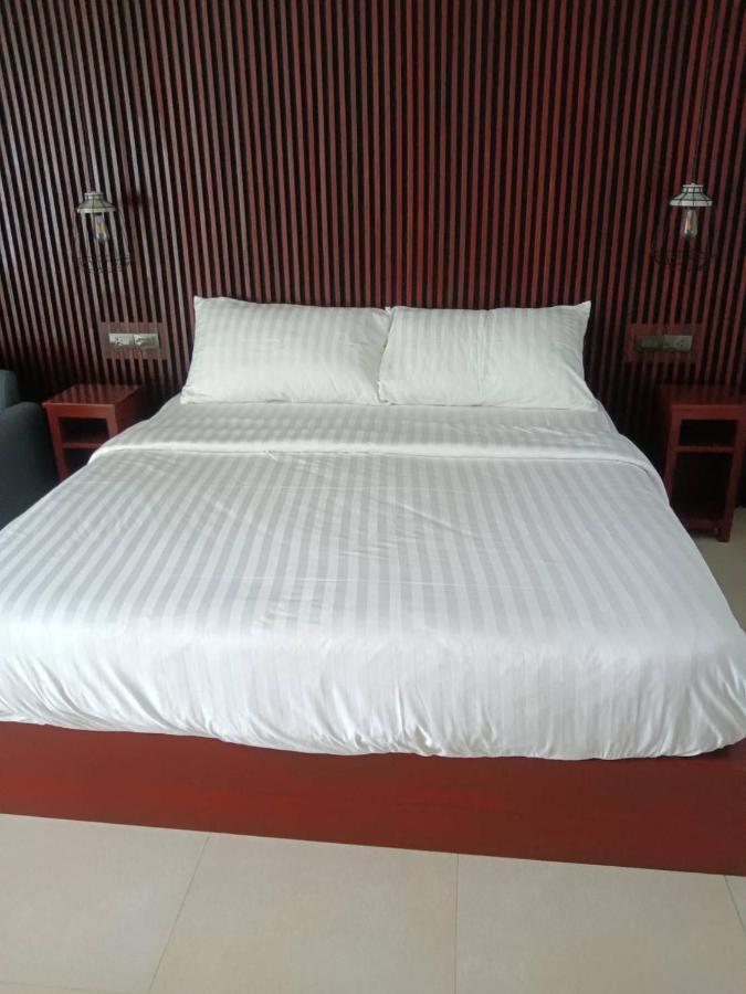 House By Rose Massage * Praia de Nai Thon