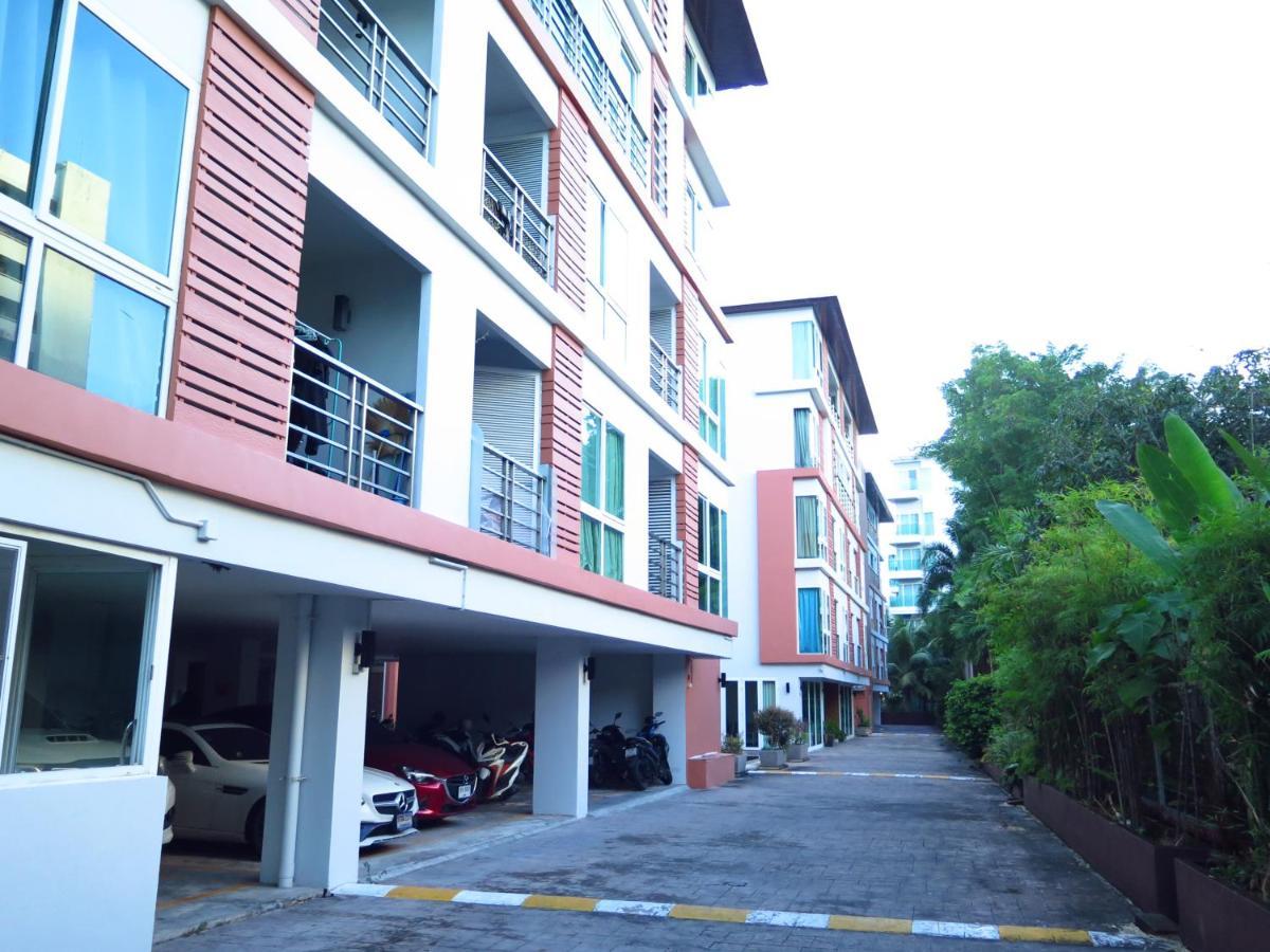 Holiday home 639 2 Bedroom Contemporary Teak Wood *