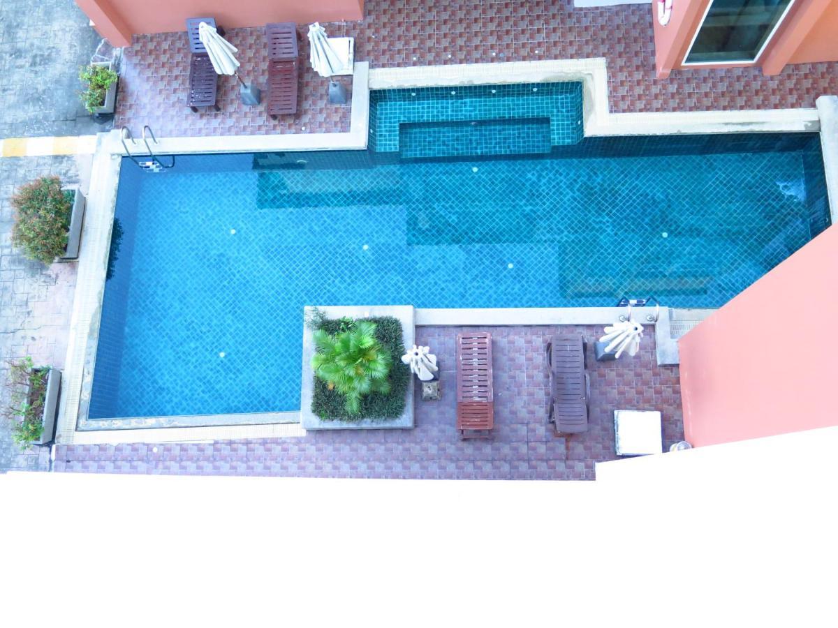 Holiday home 639 2 Bedroom Contemporary Teak Wood Patong