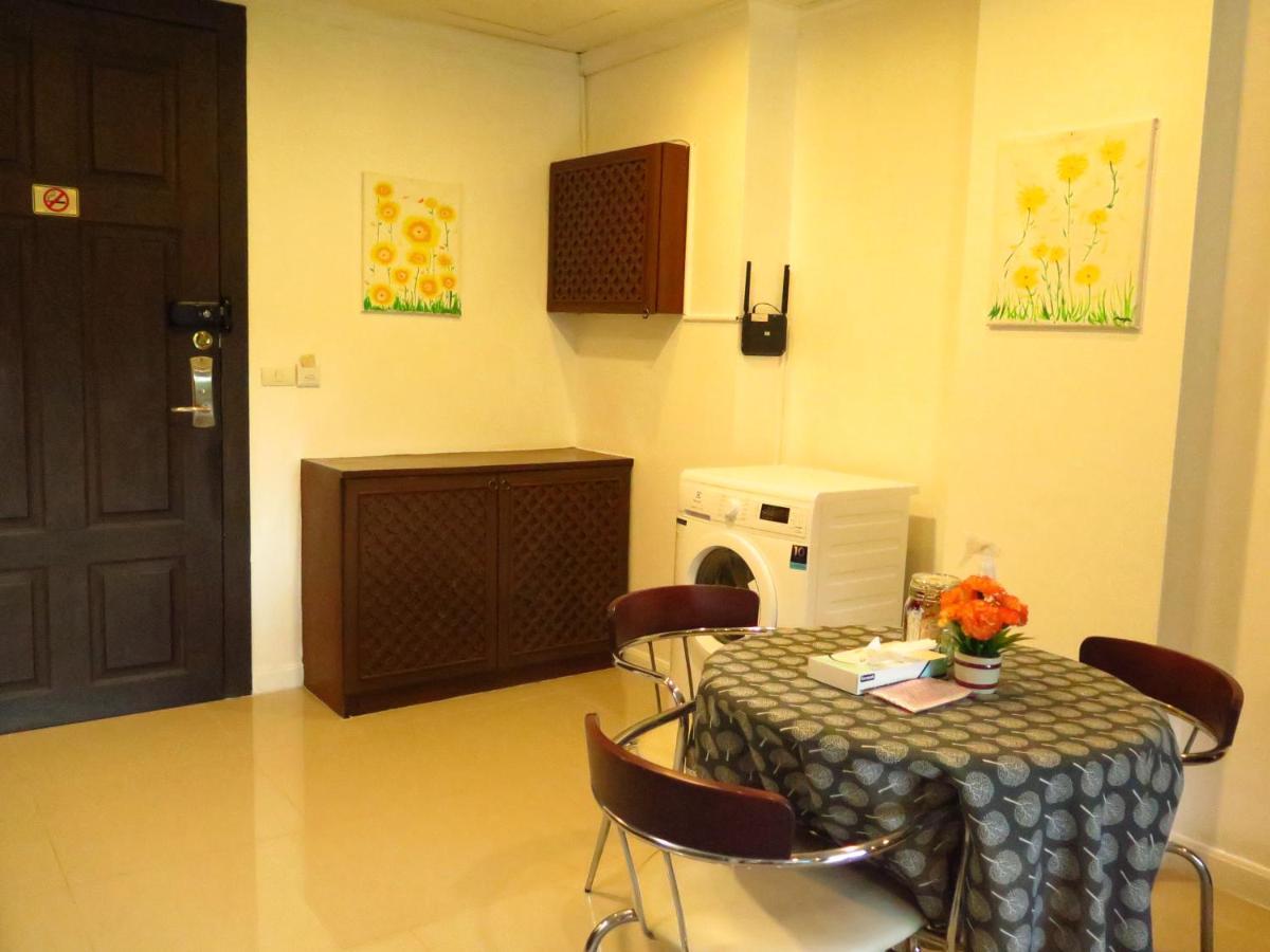 Holiday home 639 2 Bedroom Contemporary Teak Wood *