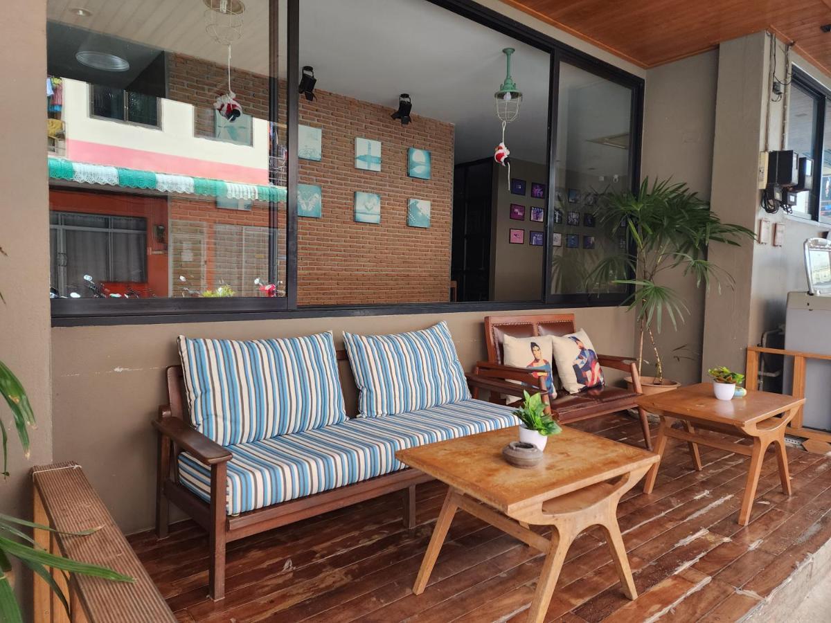 Asrama Dfeel House Patong