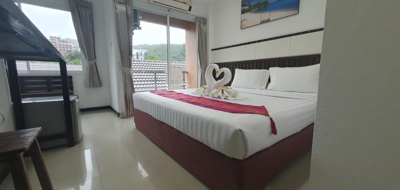 At 2* Patong