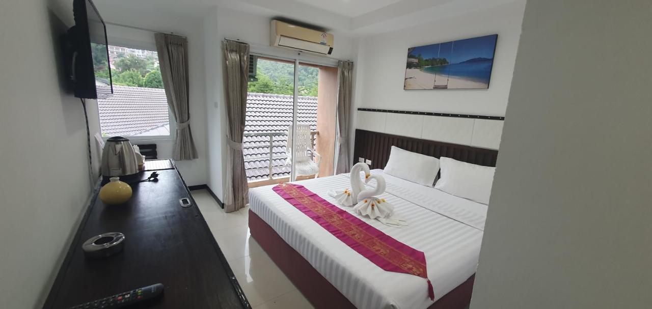 Hotel At