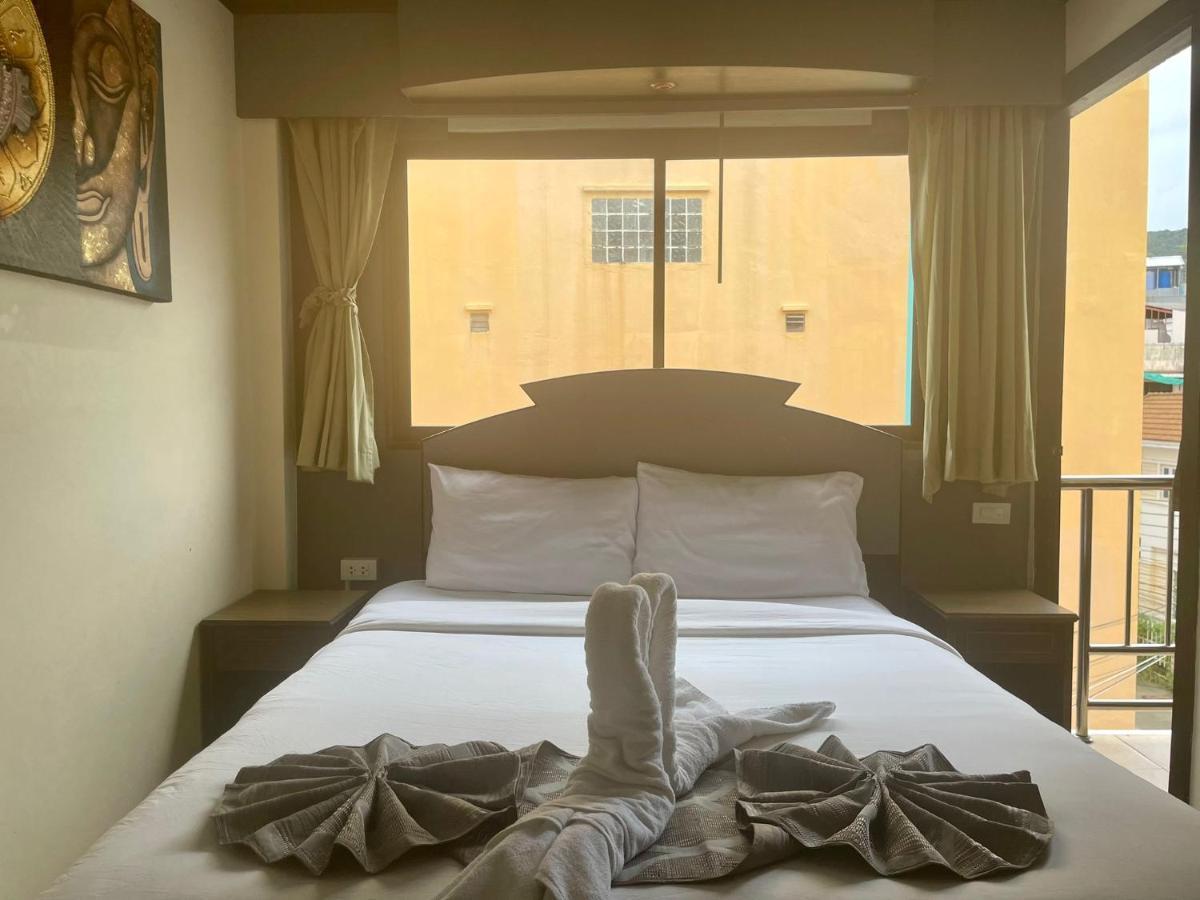 Hill View Hotel 3*