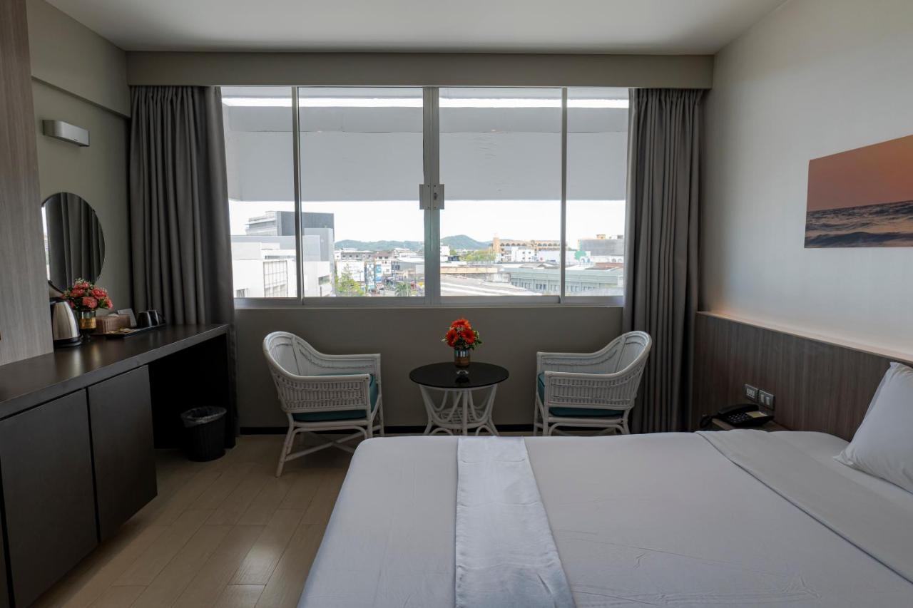 Pearl Hotel