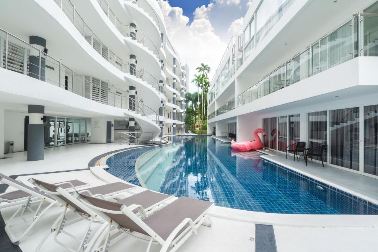 Sunset Plaza Condominium By Ryan, 600 Meters To Beach Apartment Karon
