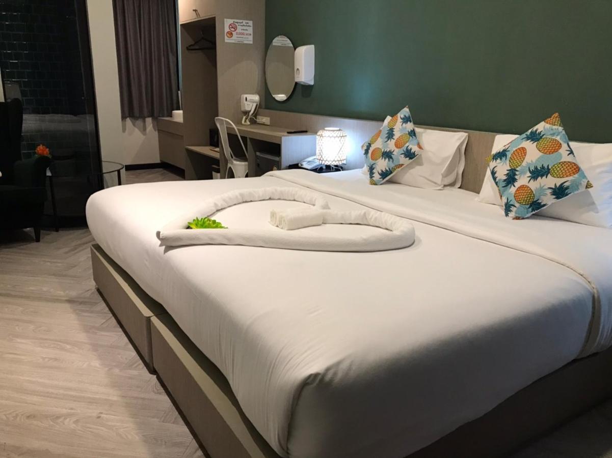 Yanud Hotel 4*