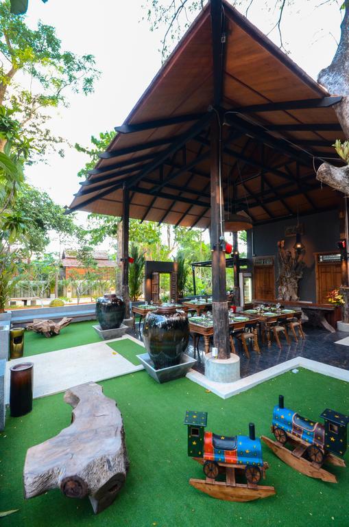 Resort Ananta Thai Pool 4*