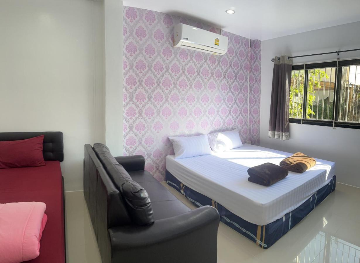 Golf House * Nai Yang Beach