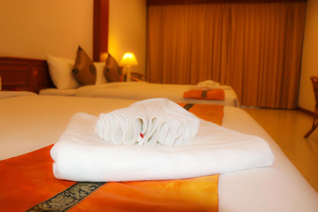 Resort Andaman Seaside Bangtao Beach 3*