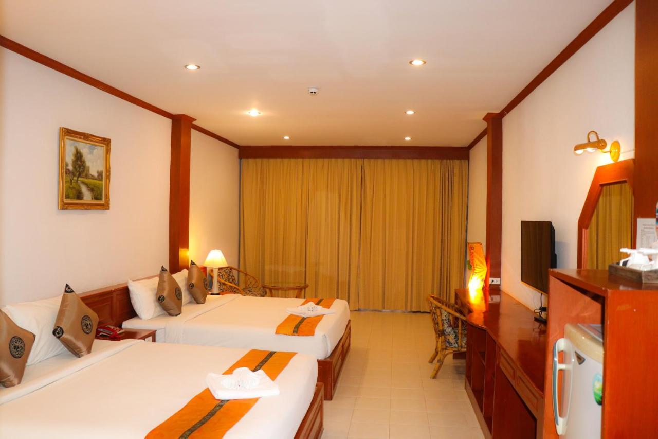 Andaman Seaside Bangtao Beach Resort 3*