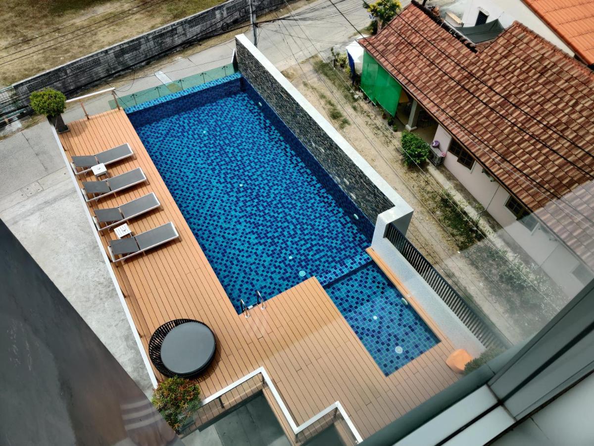 Hotel The Elysium - Sha Extra Chalong