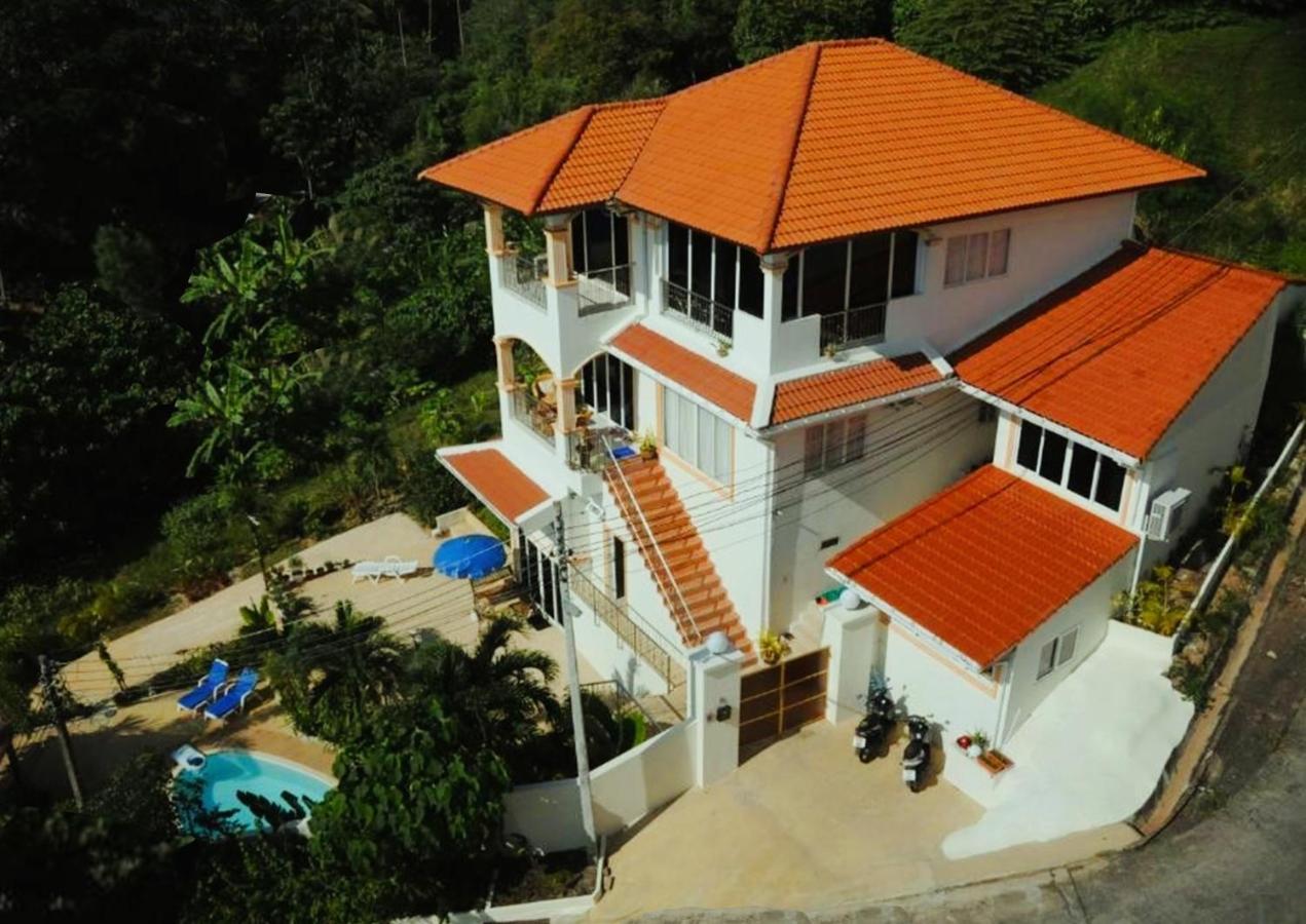 Villa Oasis & Karon
