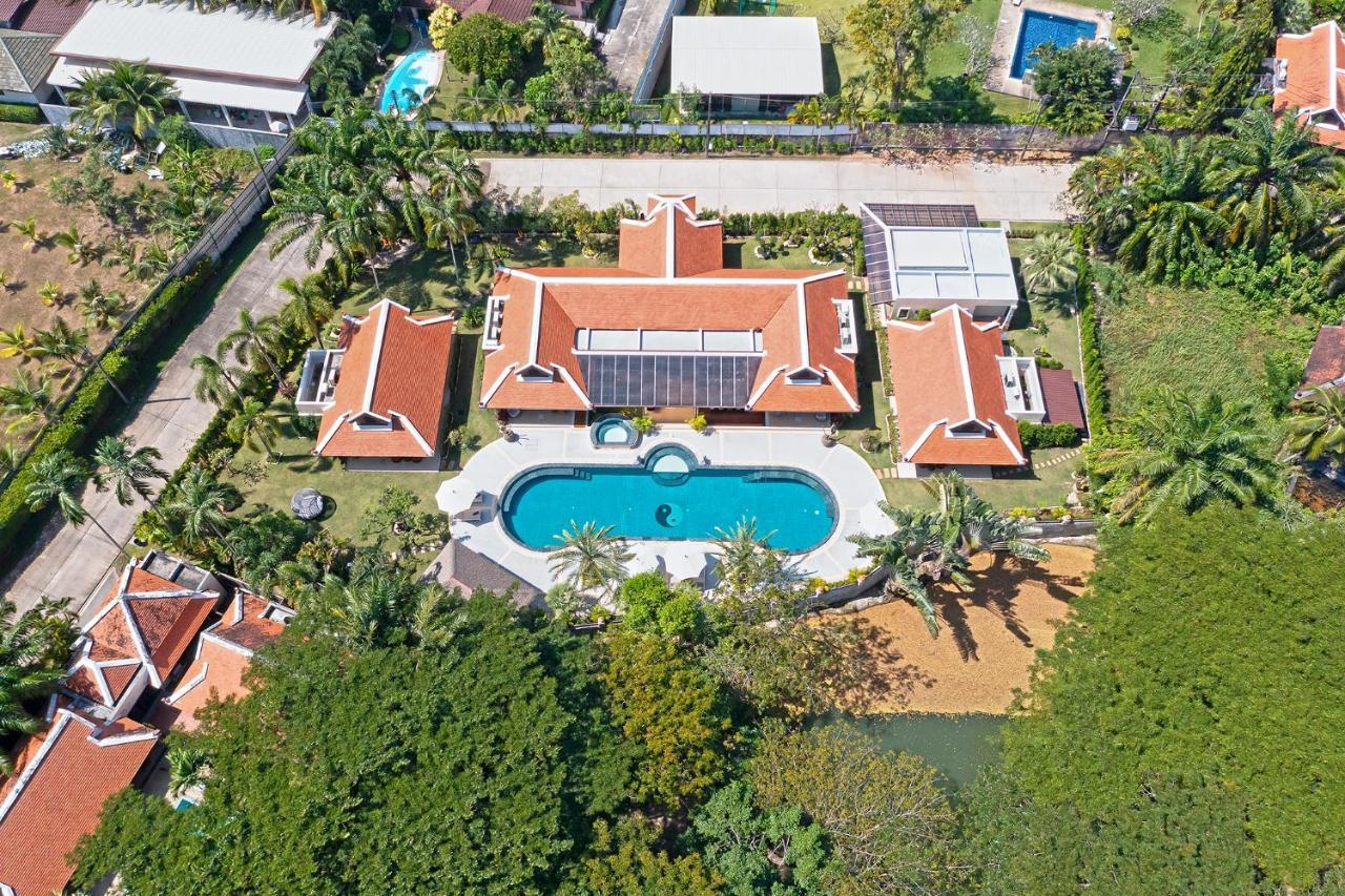 Carlos, Luxury 7 Bdr Private Pool Villa, Baan Bua Nai Harn, Phuket Villa Rawai