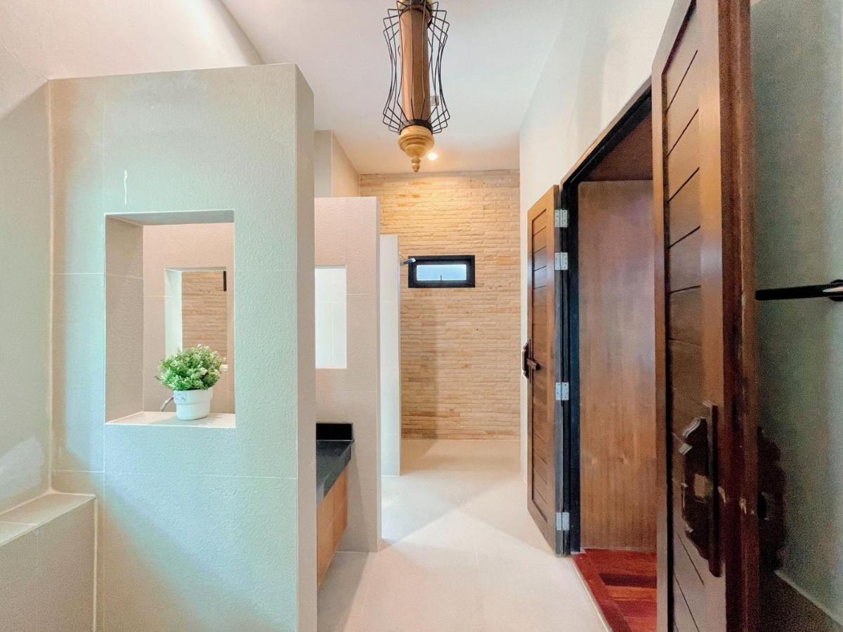 Lucky Villa,chalong Business District Villa Phuket