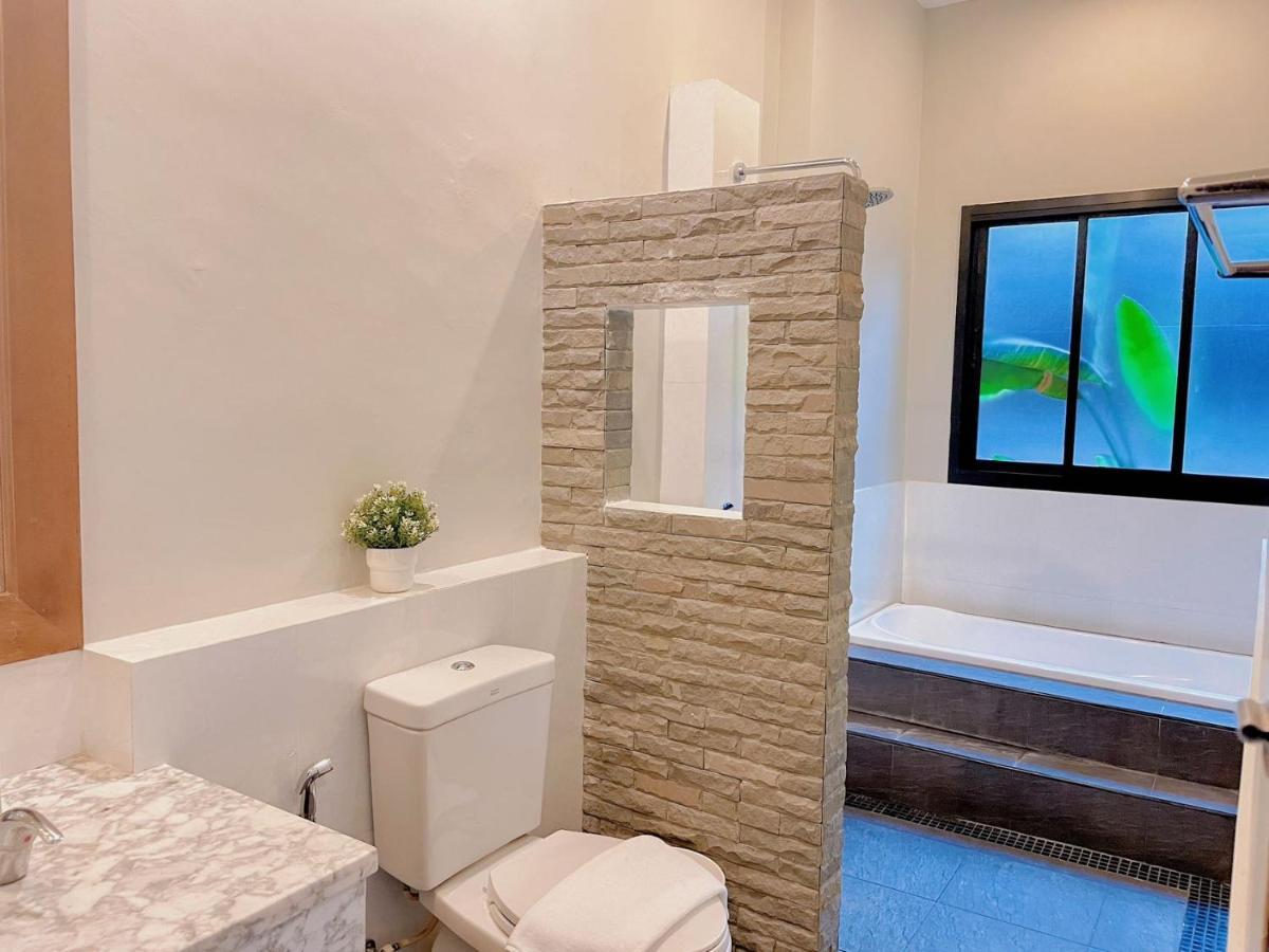 Villa Lucky Villa,chalong Business District *