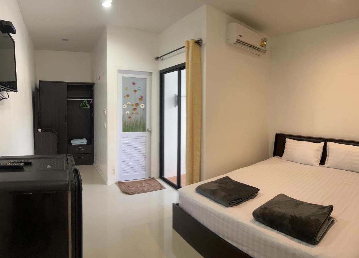 Golf House Nai Yang Beach