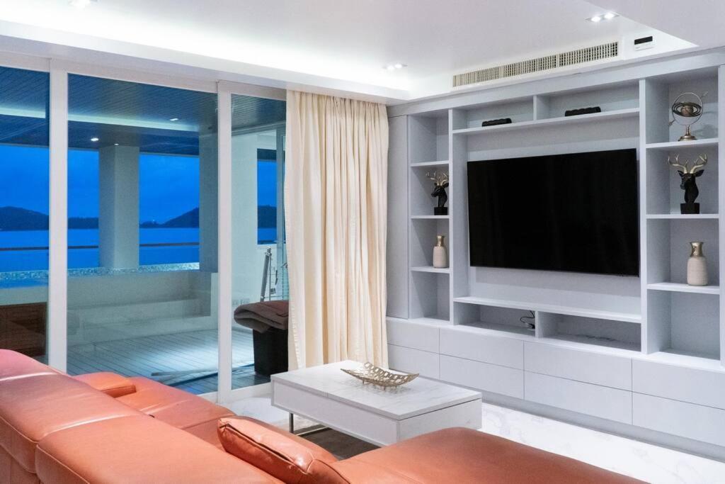 Apartment 4 Bed Manresa Cliff Penthouse Phuket Private Pool