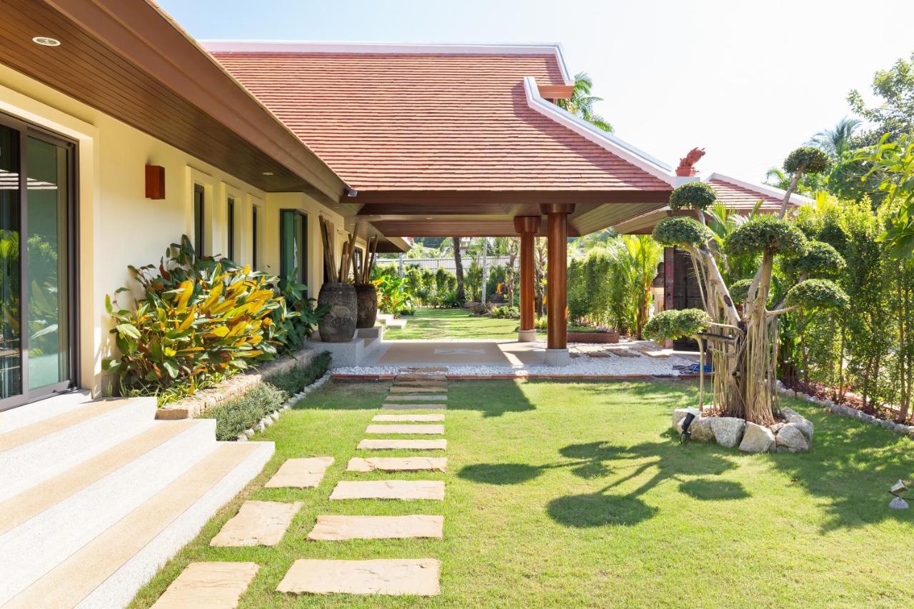 Villa Carlos, Luxury 7 Bdr Private Pool Villa, Baan Bua Nai Harn, Phuket