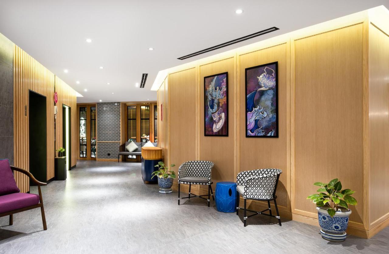Hotel Glow Mira Karon 4*