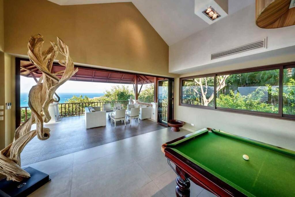 Villa 壮丽震撼的巴东海景豪华五卧室别墅 Patong