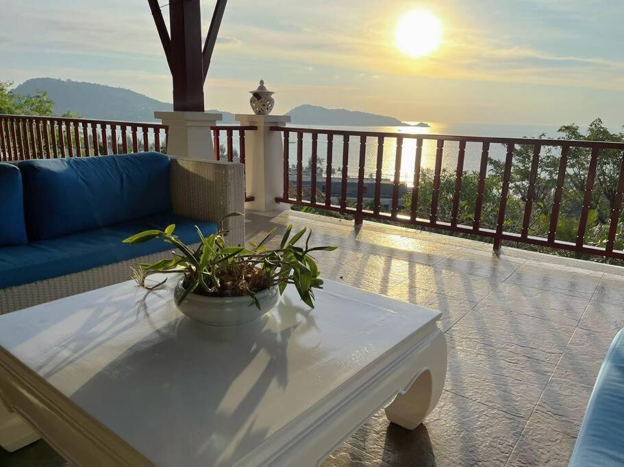 壮丽震撼的巴东海景豪华五卧室别墅 Patong