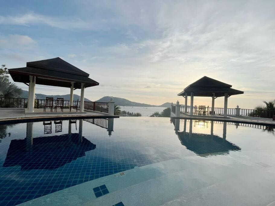 壮丽震撼的巴东海景豪华五卧室别墅 Villa *