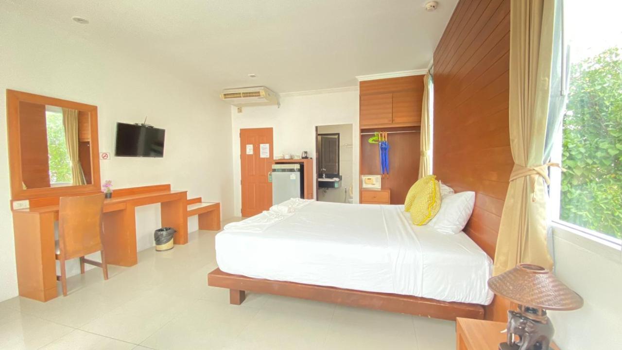 Hotel Sukcheewa Phuket Patong