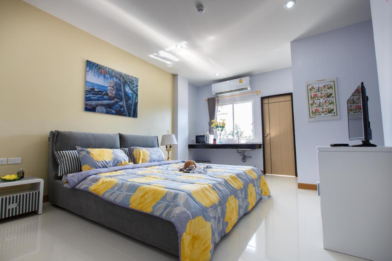 Yaya B By Briza Group Apartment Chalong
