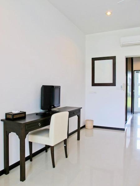 Villa White Lotus By Oxygen At Bang Tao