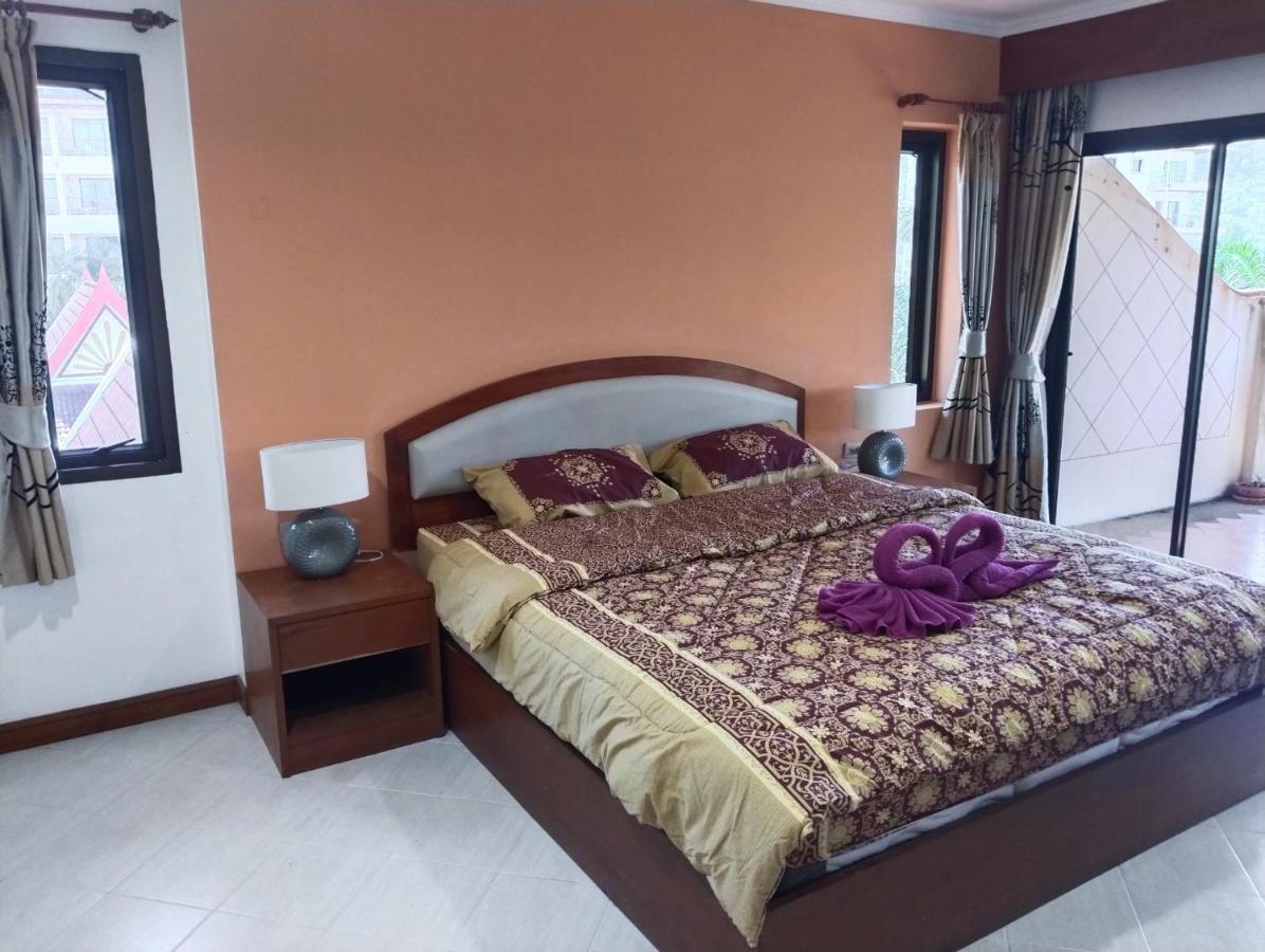 Beach, All'interno Del Sai Rougn Ferienhaus Patong