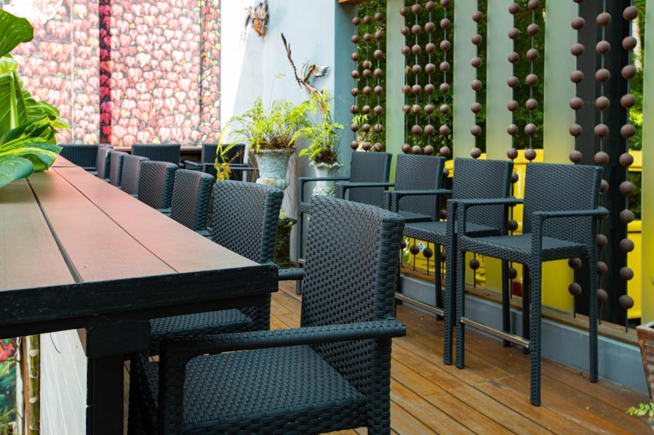 Phuket View Coffee And Hotel 3*
