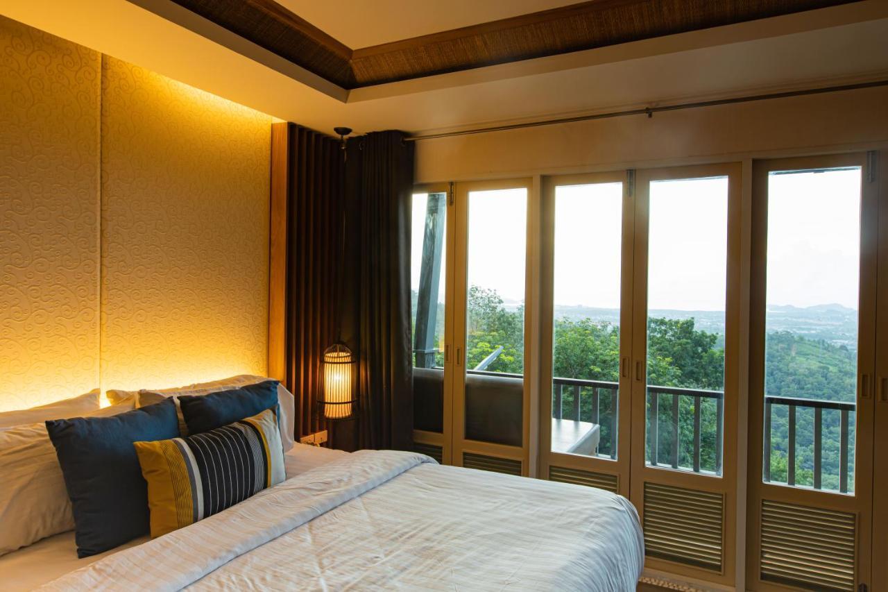 Phuket View Coffee And Hotel 3*
