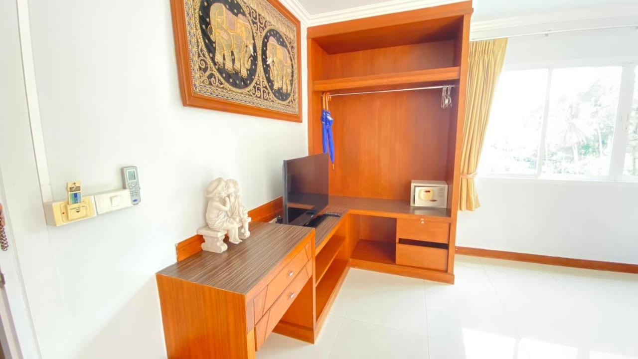 Hotel Sukcheewa Phuket