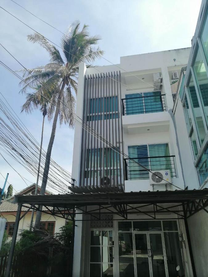 Homestay Baan7984 *