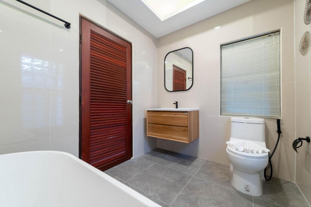 Villa Amaya, 2 Story Tropical Oasis With Hills View & Pool, *