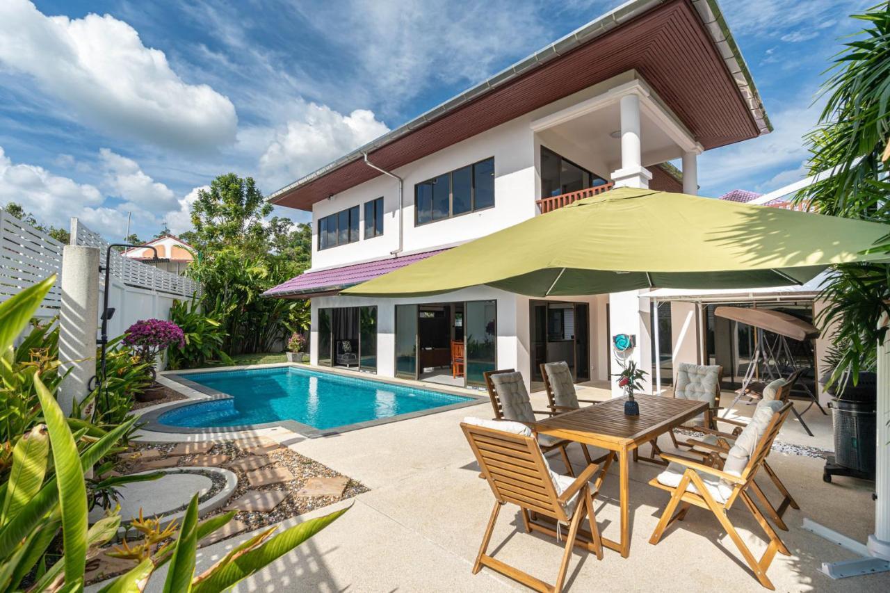 Villa Amaya, 2 Story Tropical Oasis With Hills View & Pool,