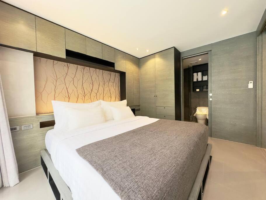Apartment D09 *