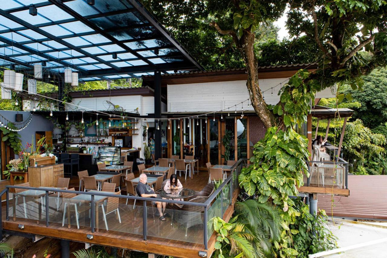 Phuket View Coffee And Hotel 3*