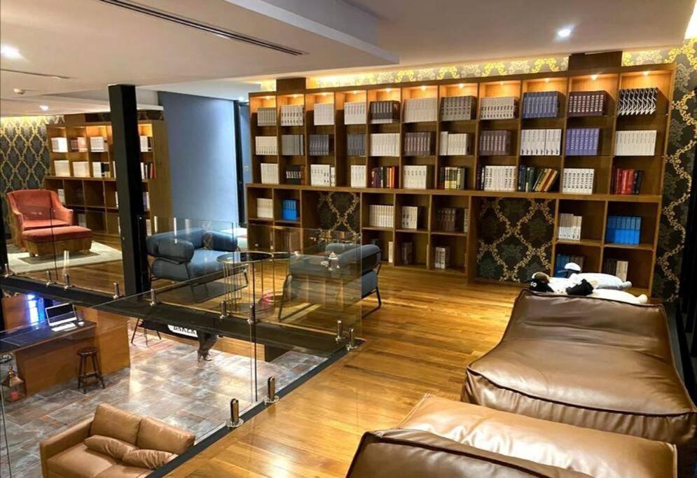 Apartment P79 Exclusive Junior